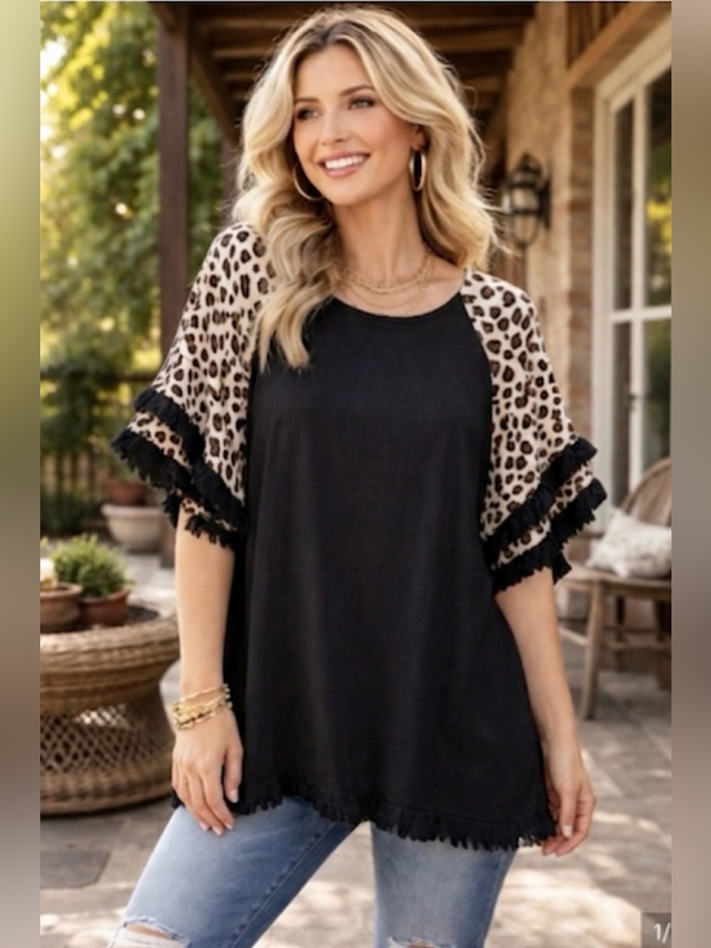 Umgee Boho Linen Blend
Leopard Print tiered Ruffle Sleeve Tunic
EUC Oversized M - Picture 1 of 9